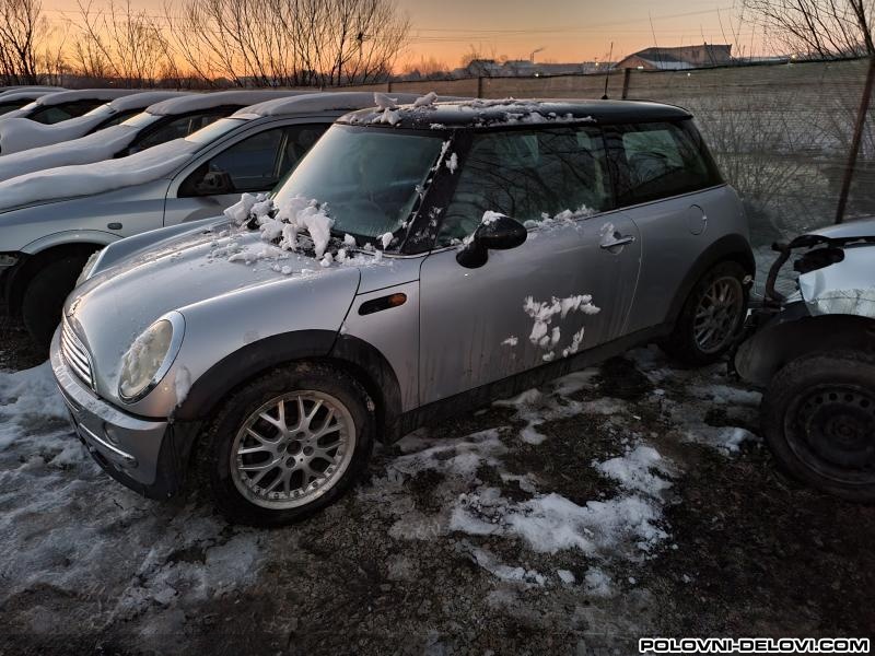 Mini  Cooper 1.6b Kompletan Auto U Delovima