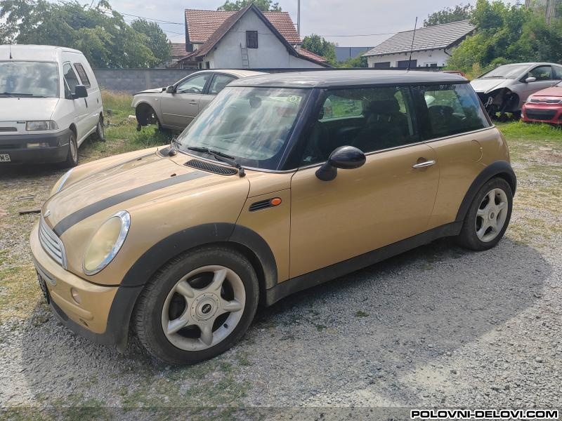 Mini  Cooper 1.6b Kompletan Auto U Delovima