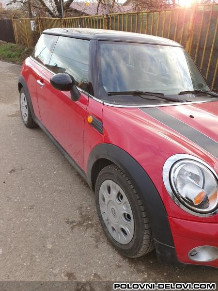 Mini  Cooper 1.6b Kompletan Auto U Delovima