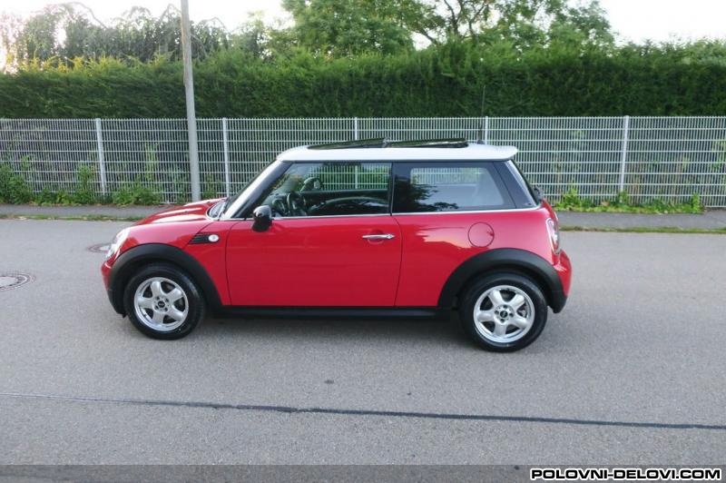 Mini  Cooper 1.6b Kompletan Auto U Delovima