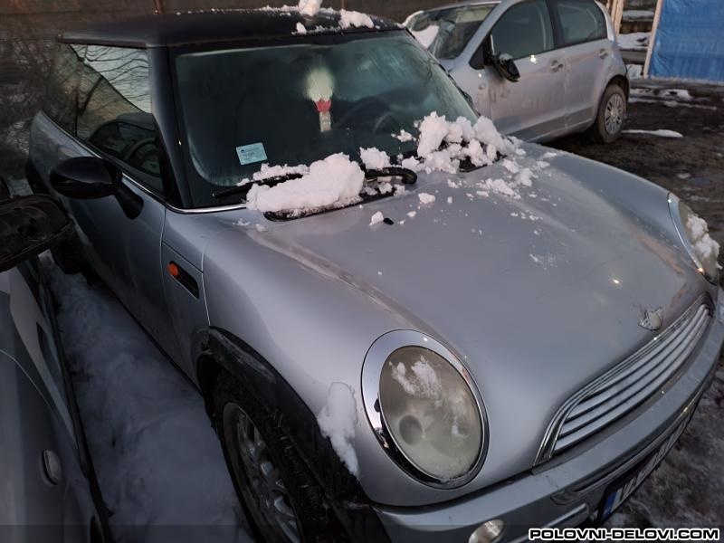 Mini  Cooper 1.6b Kompletan Auto U Delovima