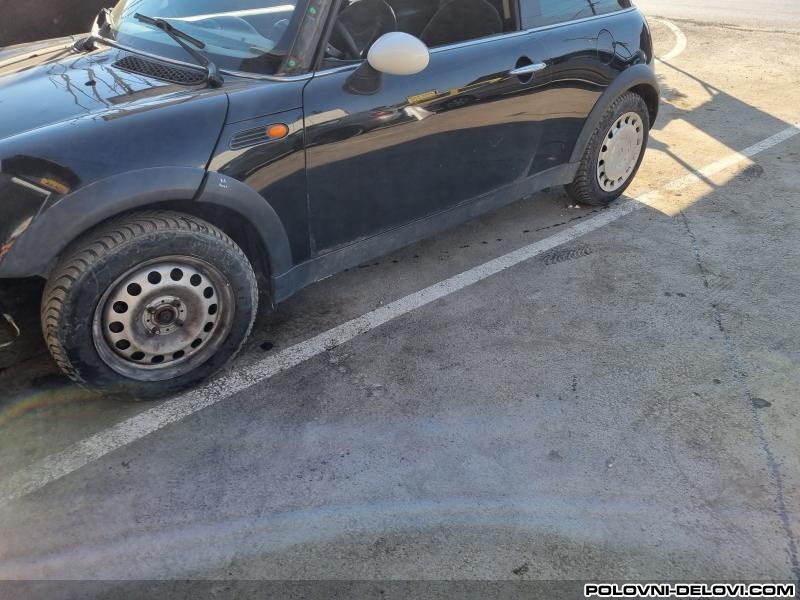Mini  Cooper 1.6b Kompletan Auto U Delovima
