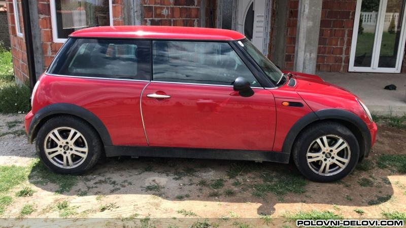 Mini  Cooper 1.6b Kompletan Auto U Delovima