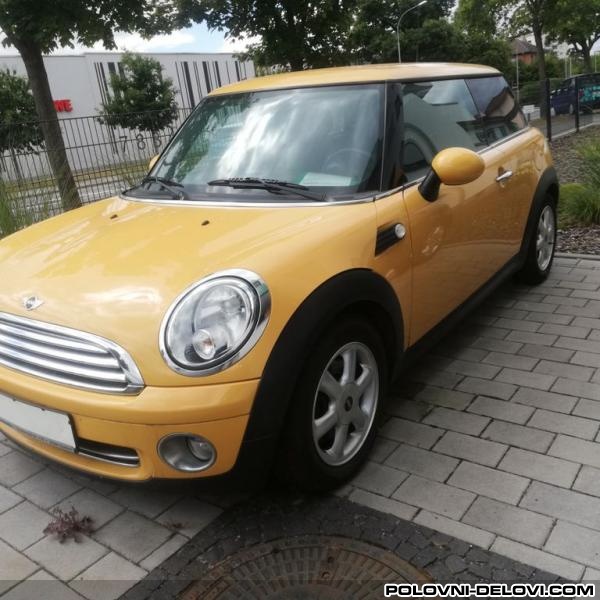 Mini  Cooper 1.6b Kompletan Auto U Delovima