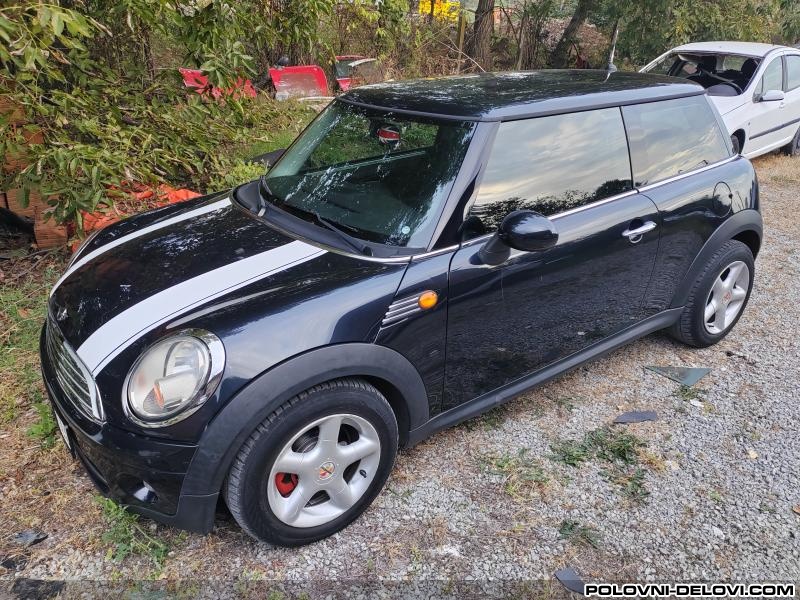 Mini  Cooper 1.6b Kompletan Auto U Delovima