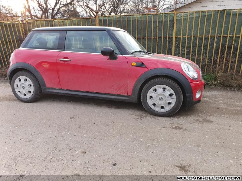 Mini  Cooper 1.6b  Kompletan Auto U Delovima