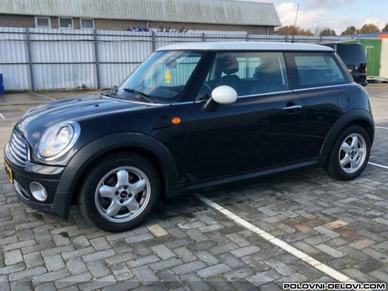 Mini  Cooper 1.6b Kompletan Auto U Delovima