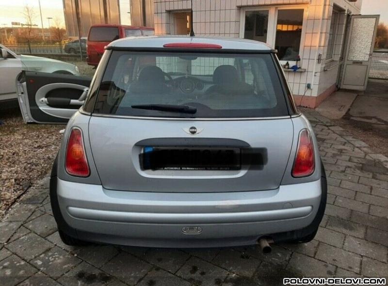 Mini  Cooper 1.6b Kompletan Auto U Delovima