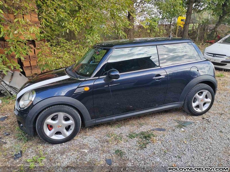 Mini  Cooper 1.6b R56 Kompletan Auto U Delovima