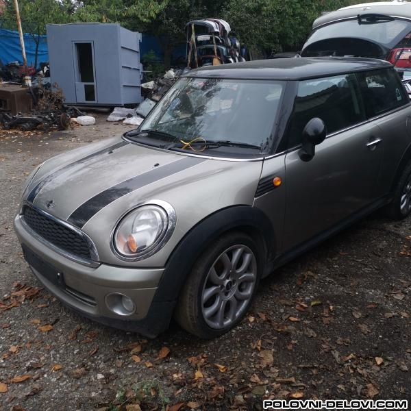 Mini  Cooper 1.6b. Kompletan Auto U Delovima