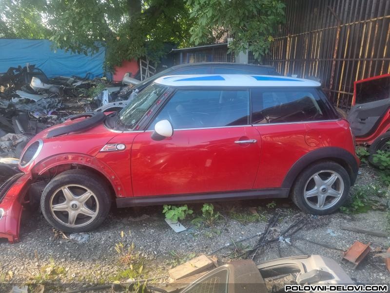 Mini  Cooper R56 Kompletan Auto U Delovima