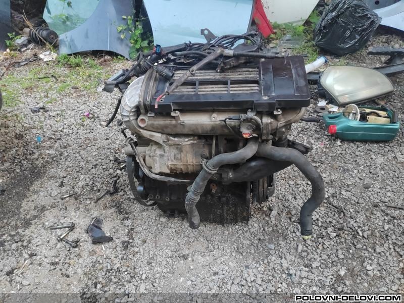 Mini  Cooper S 1.6 S 120 Kw Kompletan Auto U Delovima