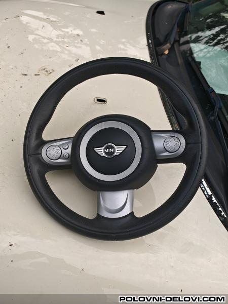 Mini  Cooper S 1.6 Turbo 128kw 08 Kompletan Auto U Delovima