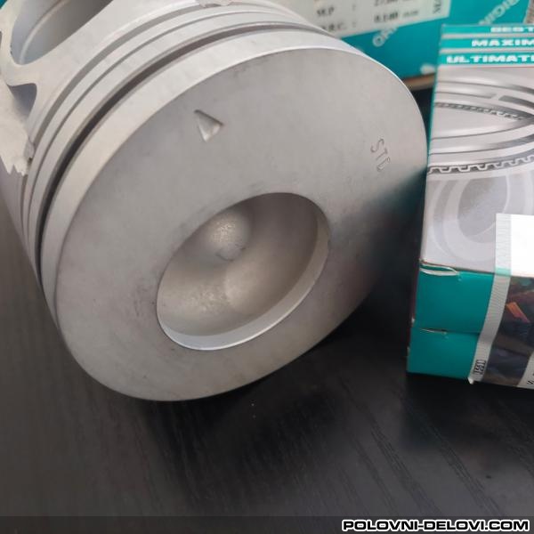 Mitsubishi Canter 4D34 Motor i Delovi Motora