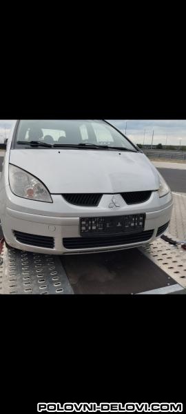 Mitsubishi  Colt 1.3b Kompletan Auto U Delovima