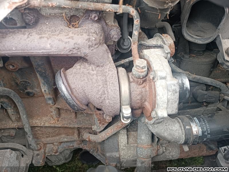Mitsubishi  Colt 1.5 DID Motor I Delovi Motora