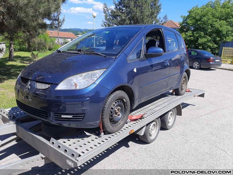 Mitsubishi  Colt  Kompletan Auto U Delovima