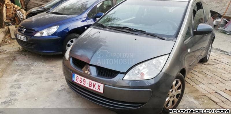 Mitsubishi  Colt  Kompletan Auto U Delovima