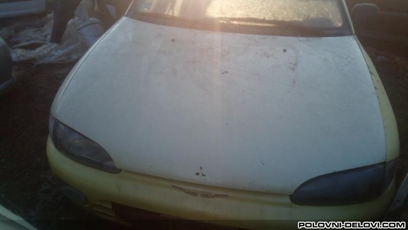 Mitsubishi  Colt  Kompletan Auto U Delovima