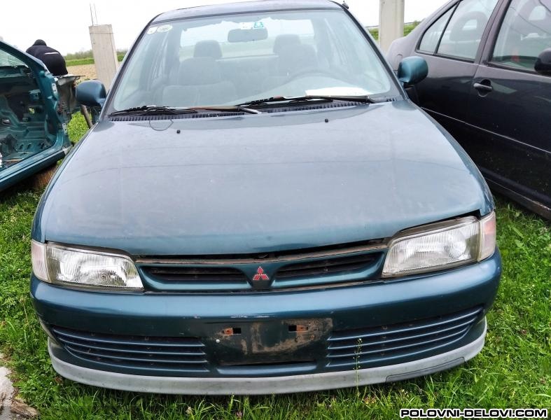 Mitsubishi  Lancer GLX Delovi Kompletan Auto U Delovima