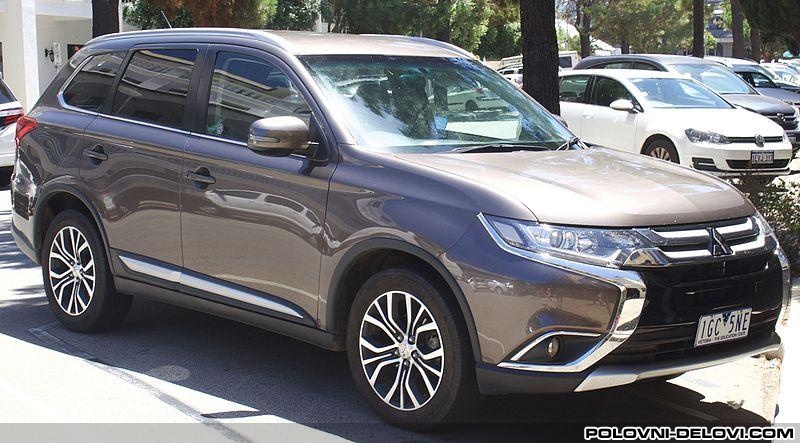 Mitsubishi  Outlander 2.2DiD 4WD Restyling Kompletan Auto U Delovima