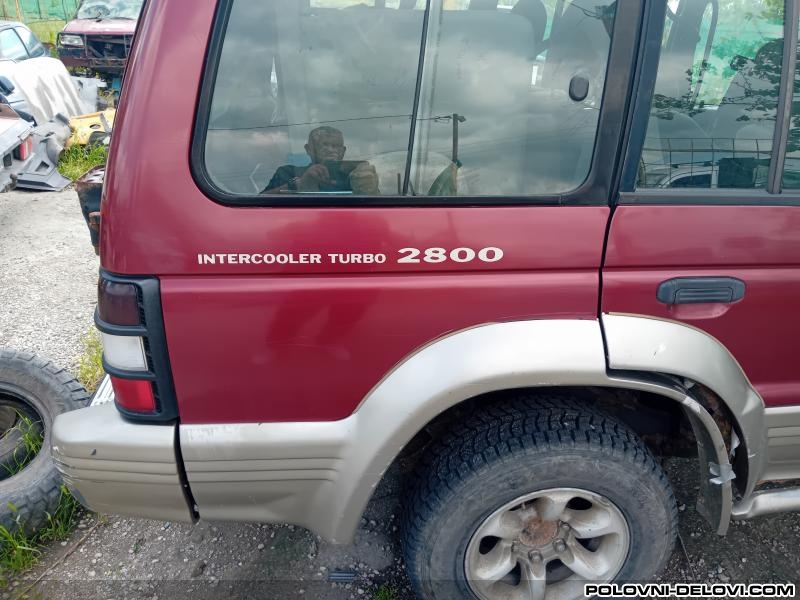 Mitsubishi  Pajero 28 Td Kompletan Auto U Delovima