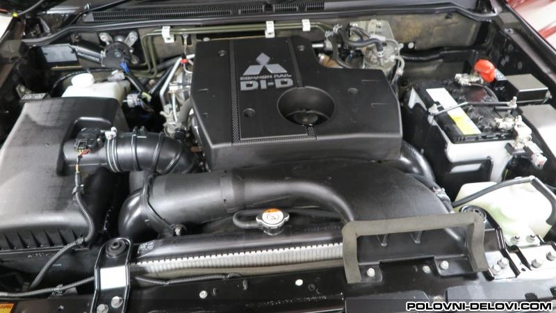 Mitsubishi  Pajero 3.2 Did Kompletan Auto U Delovima