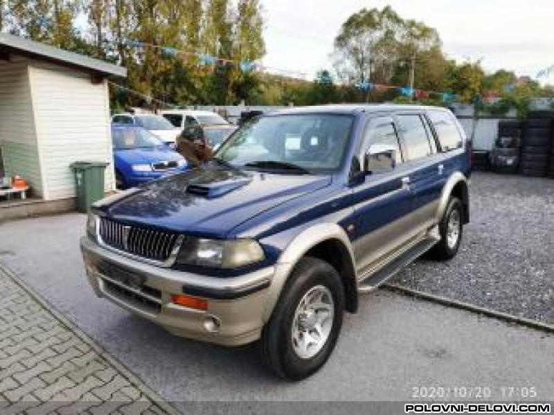 Mitsubishi  Pajero  Kompletan Auto U Delovima