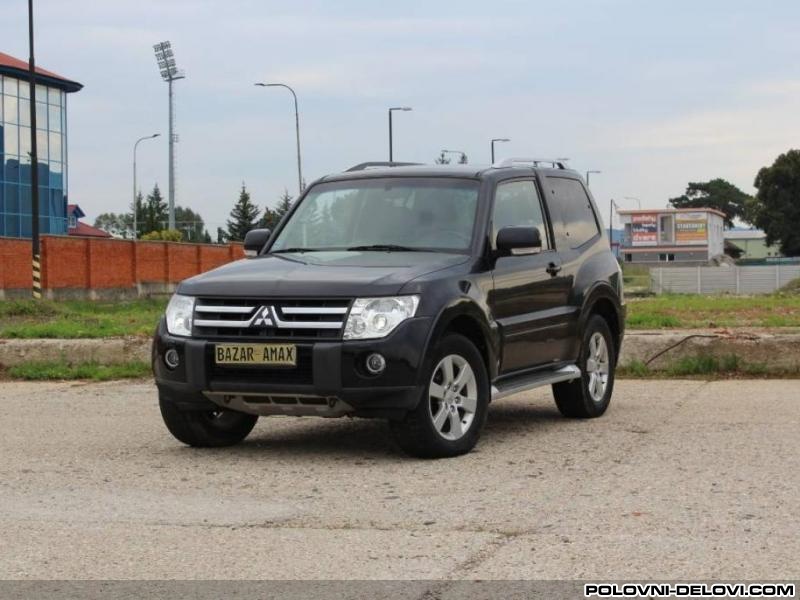 Mitsubishi  Pajero  Kompletan Auto U Delovima