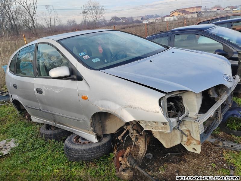 Nissan  Almera Tino 1.8b Kompletan Auto U Delovima