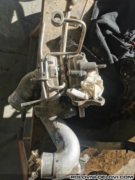 Nissan  Navara  Motor I Delovi Motora