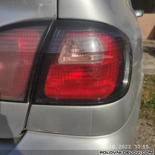 Nissan  Primera Dci.di.b Svetla I Signalizacija