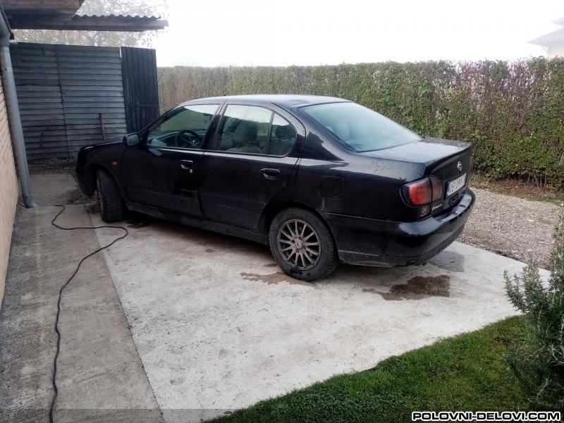 Nissan  Primera  Kompletan Auto U Delovima