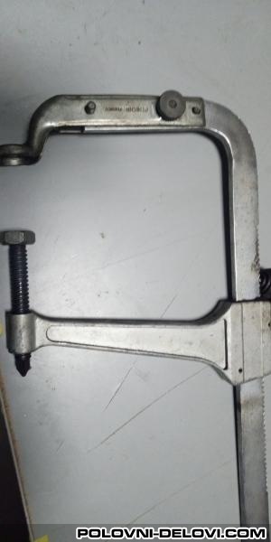 Nissan  Primera  Kompletan Auto U Delovima