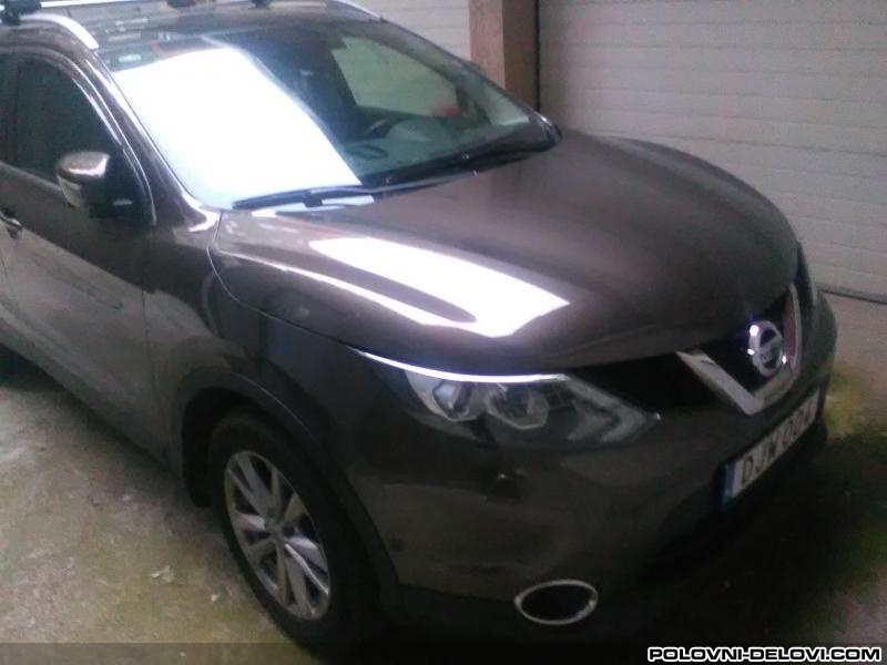 Nissan  Qashgai Dci Kompletan Auto U Delovima