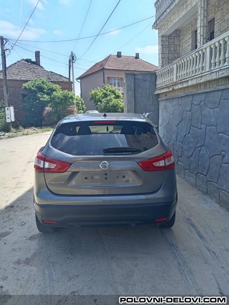 Nissan  Qashgai J11  Svetla I Signalizacija