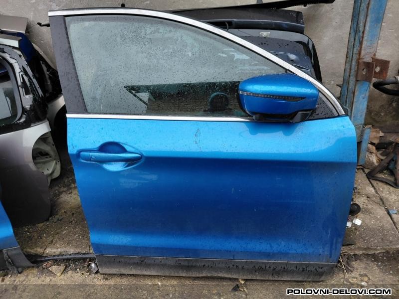 Nissan  Qashgai  Karoserija