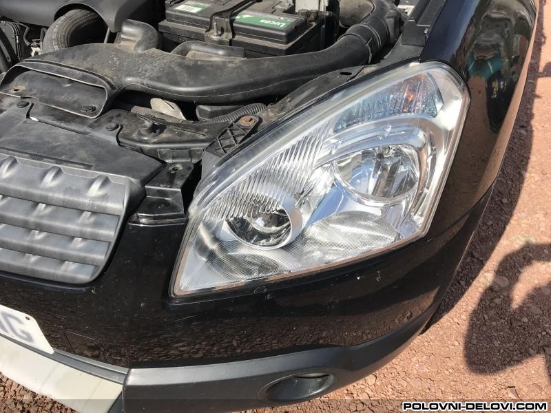 Nissan  Qashgai Levi Far Svetla I Signalizacija