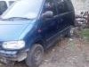 Nissan  Serena  Stakla