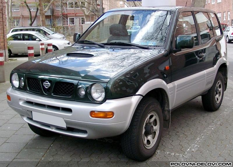 Nissan  Terrano II  Kompletan Auto U Delovima