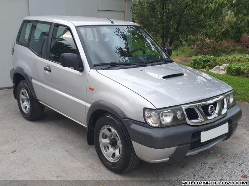 Nissan  Terrano II  Kompletan Auto U Delovima