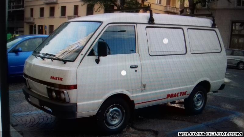 Nissan  Vanette 2.0 D Kompletan Auto U Delovima