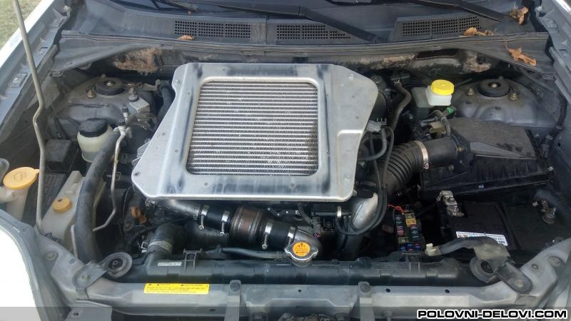 Nissan  X-Trail 2.2 Dizel 100 Kw Kompletan Auto U Delovima