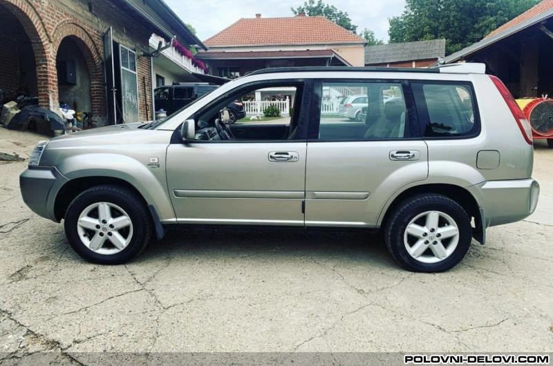 Nissan  X-Trail 2.2 Kompletan Auto U Delovima