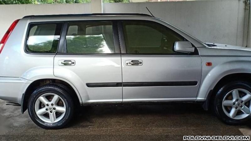 Nissan  X-Trail  Kompletan Auto U Delovima