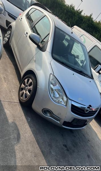 Opel  Agila 1.0 Benzin Kompletan Auto U Delovima