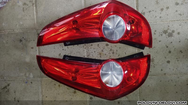 Opel  Agila B Svetla I Signalizacija