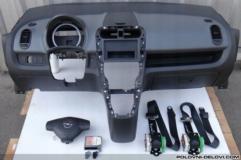 Opel  Agila Instrument Tabla Enterijer
