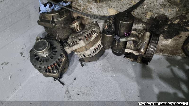 Opel  Antara 2.0cdti Kompletan Auto U Delovima