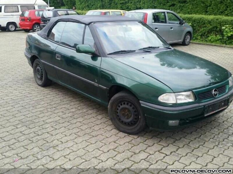 Opel  Astra 1.6 Cabrio Kompletan Auto U Delovima